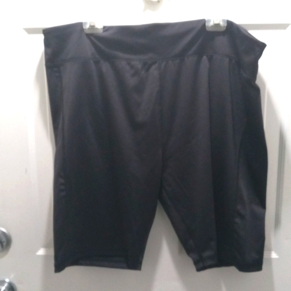 Veno Active Exercise Shorts.  Size 3X